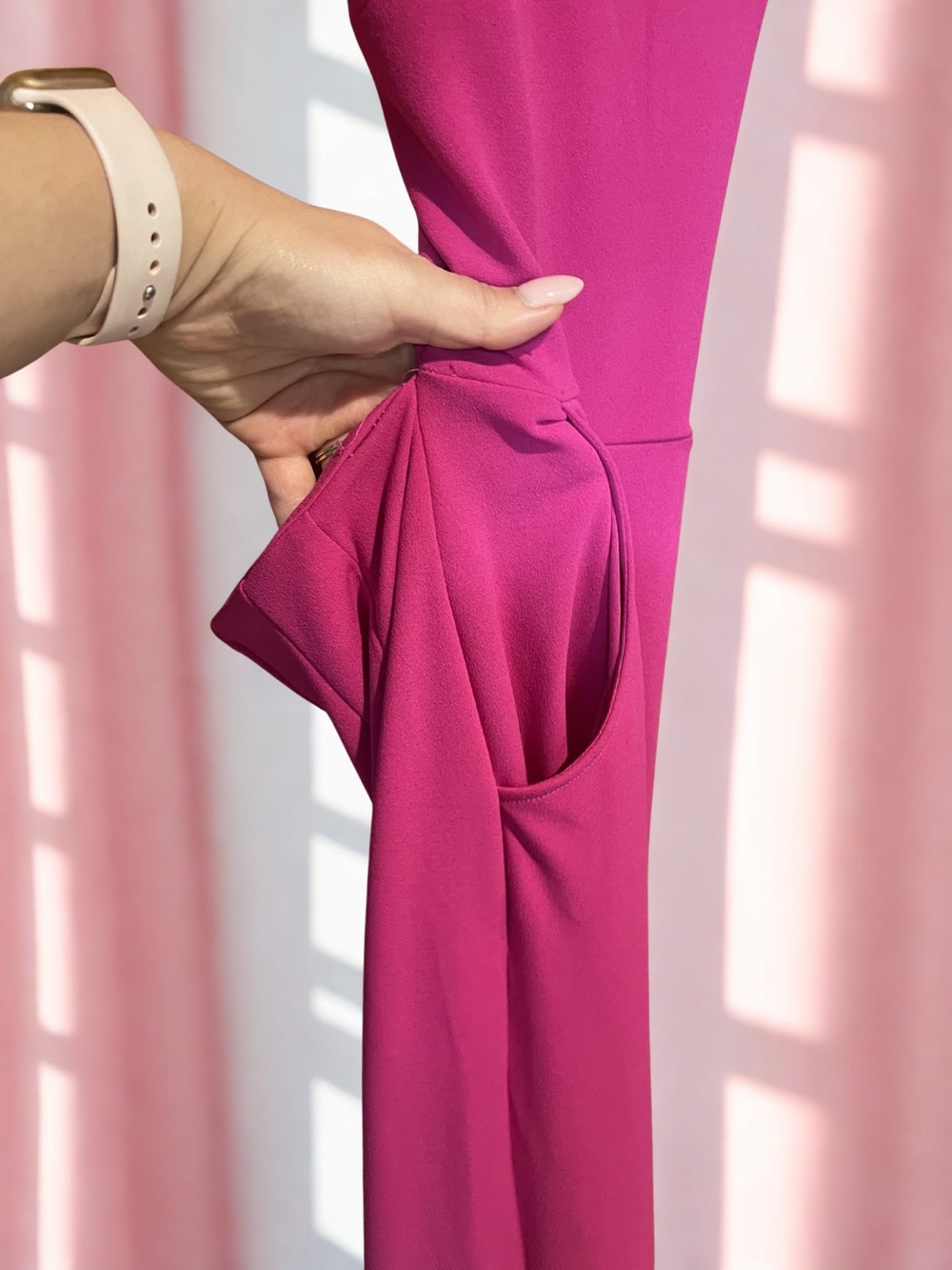 Crystal Sky Hot Pink Open Back Wide Leg Jumpsuit Small - Picture 5 of 5